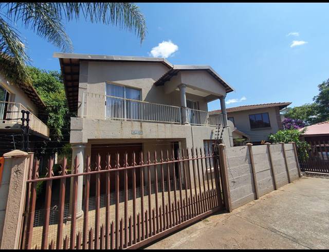 3 BEDROOM TOWNHOUSE FOR SALE IN BO-DORP